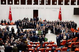 Meclis'te tarihi gün. Terörsüz Türkiye yasası Genel Kurul'da rekor oyla kabul edildi